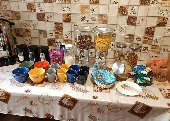 Jopi Centrum Hostel *